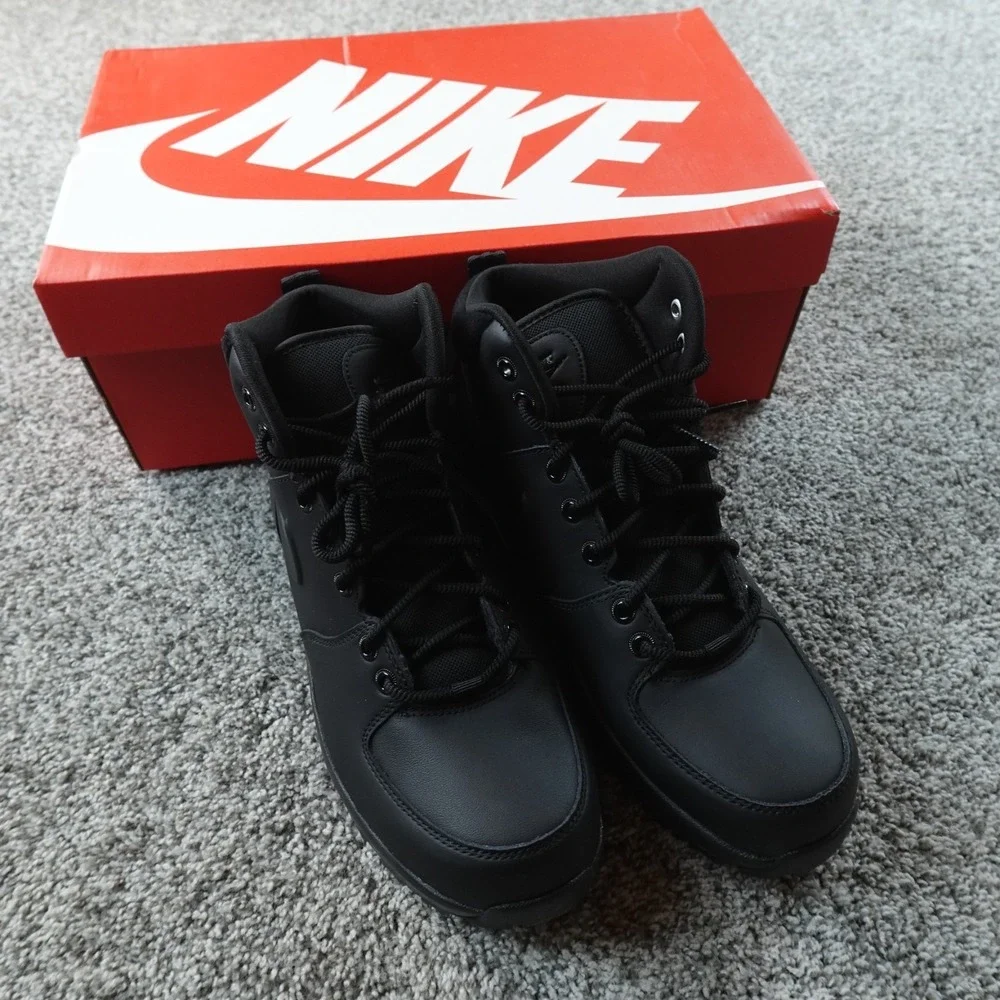 NEW Nike Shoes Mens 9.5 Triple Black Manoa Leather Tactical Boots HF7095-001